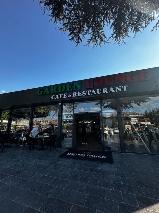 Garden Lounge Cafe & Restaurant