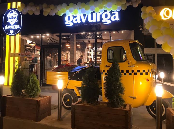 GAVURGA ÇİKOLATA KAHVE KURUYEMİŞ
