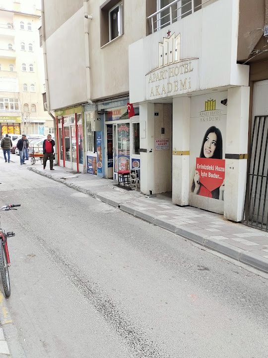 Gözde Et Döner ve Dürüm Salonu