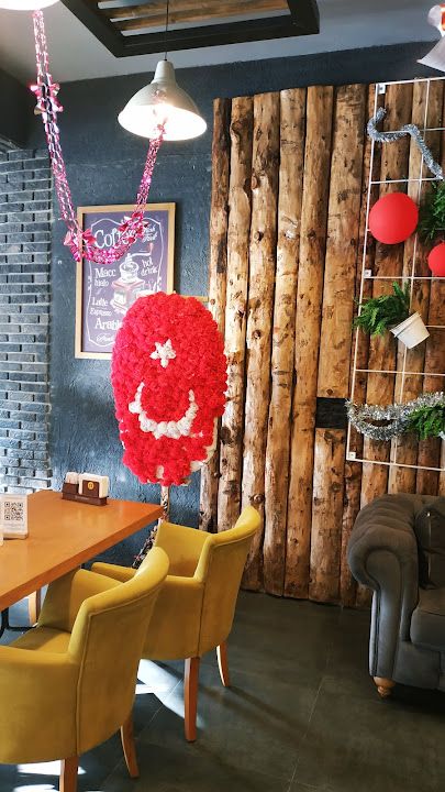 Grandpoint Bistro Cafe