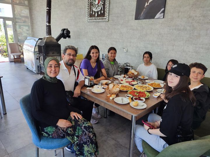 Günay Fırın Cafe