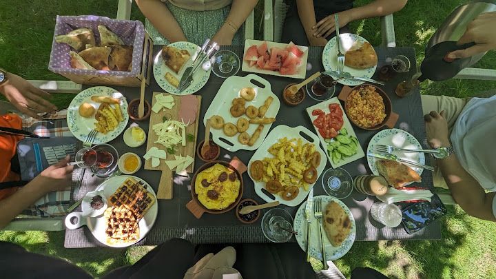 GÜNEŞİN BAHÇESİ