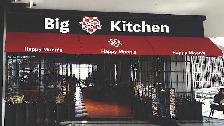 Happy Moon's Big Cafe