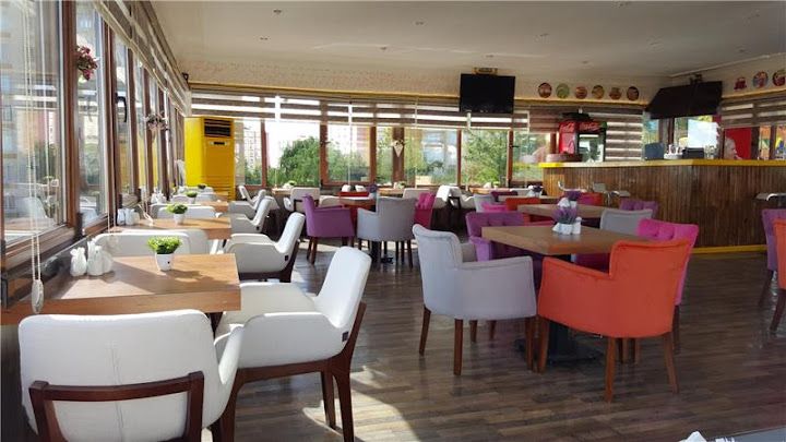 Hilal Park Kafe Ve Aile Çay Bahçesi