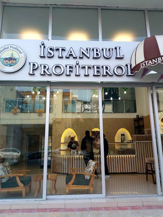 İstanbul Profiterol