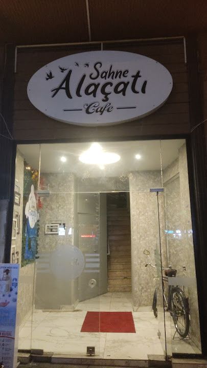Kahverengi Coffee