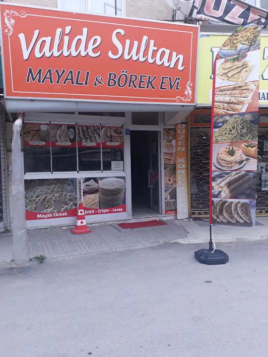 Karaman Valide Sultan Mayalı Börek Evi