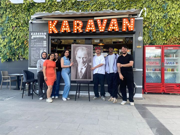 Karavan Buffet Truck