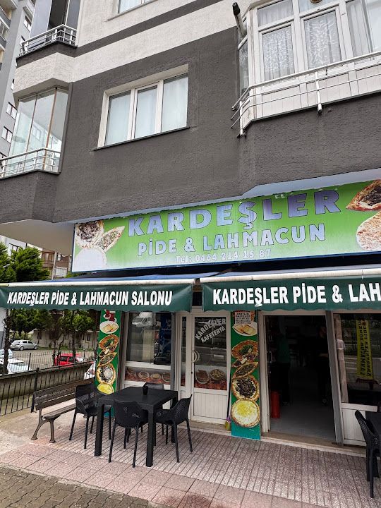 Kardeşler Pide & Lahmacun Delinin Yeri