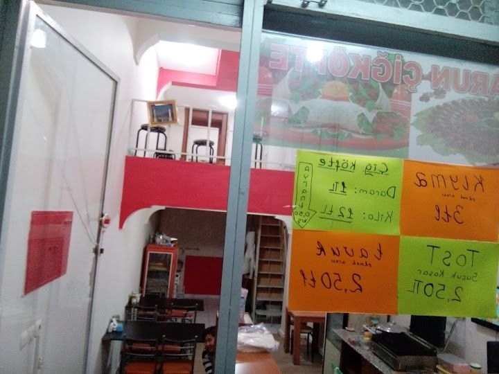 Karun Çiĝ Köfte