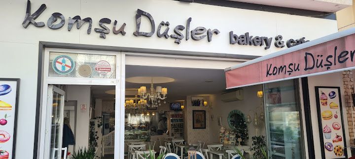Komşu Düşler Bakery & Cafe