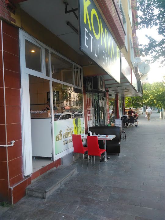 Konya Etli Ekmek