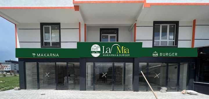 La Mia Makarna & Hamburger