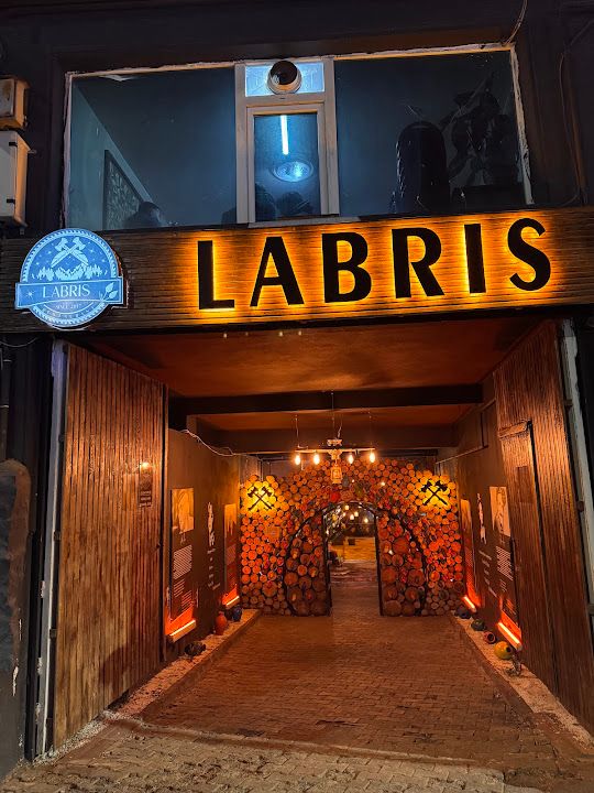 Labris Restaurant