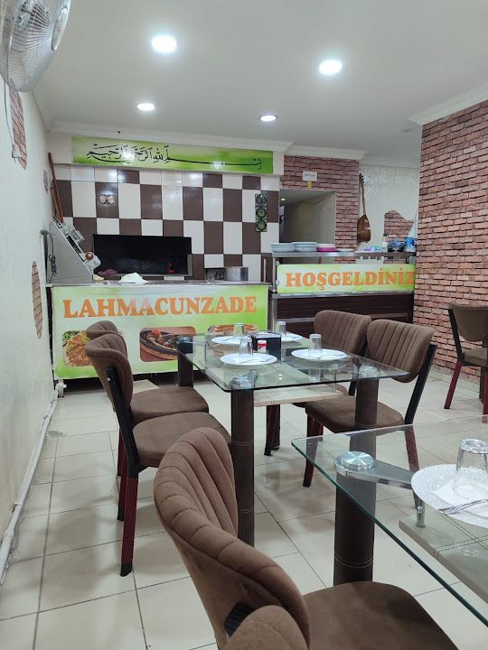 Lahmacunzade