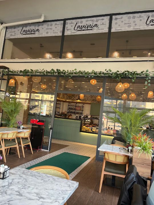 Lavinia Chocolate & Waffle & Coffee