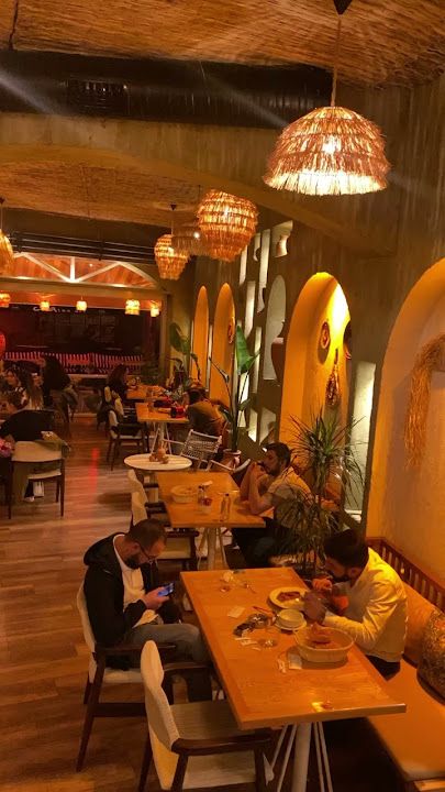 Leina Coffee & Lounge