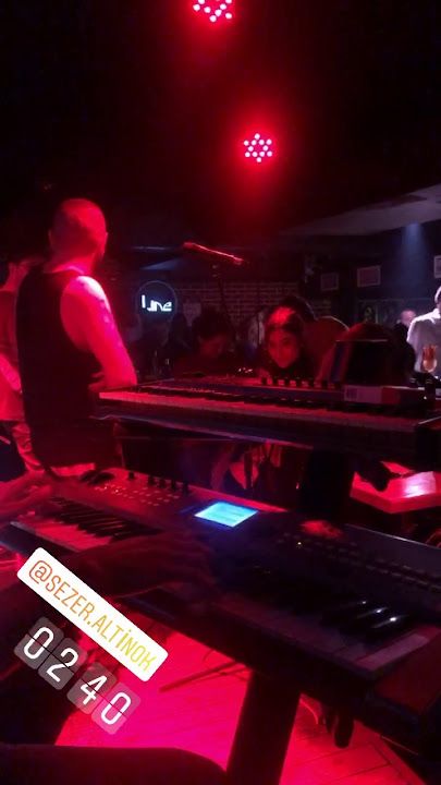 Line Live Music Club