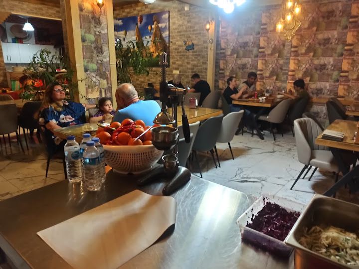Local Restaurant Yöresel Yemek Kebap