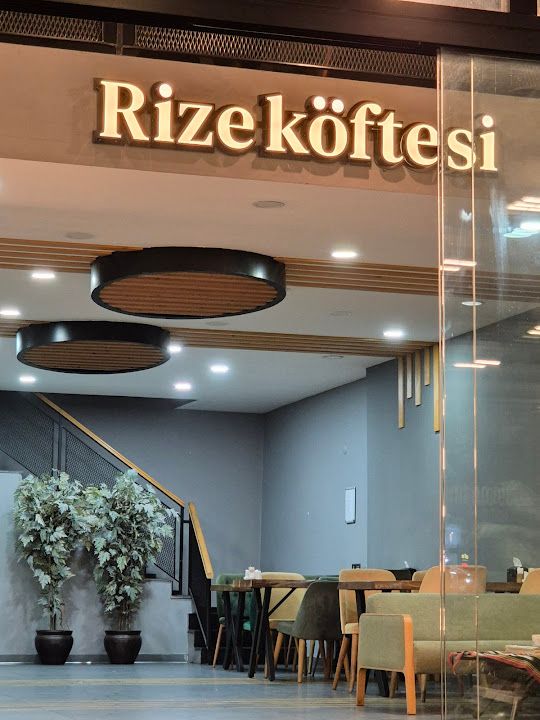 Mandiles Rize Köftecisi
