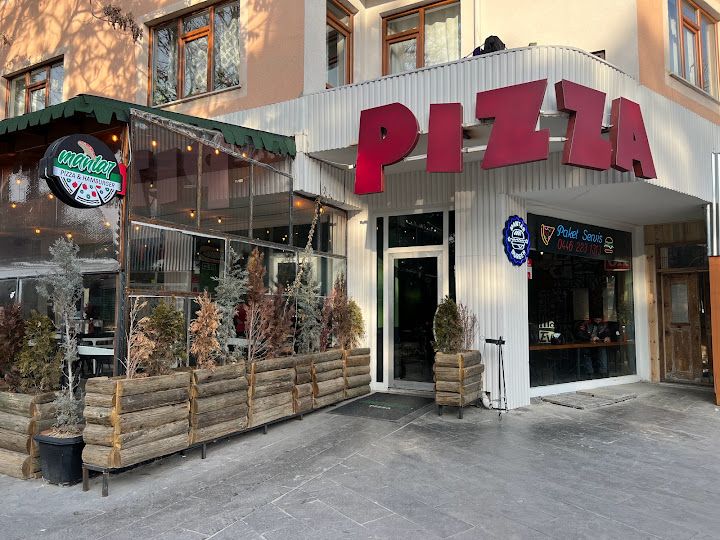 Mantar Pizza