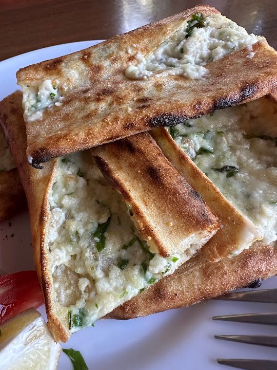 May Pide Salonu