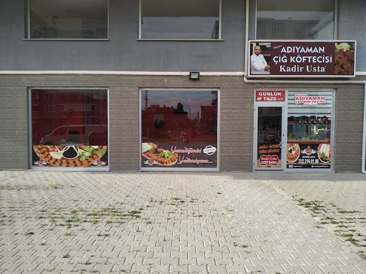Meşhur Adıyaman Çiğ Köftecisi Kadir Usta Fatih Mahallesi Şubesi