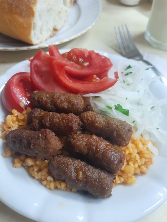 Meşhur Köfte