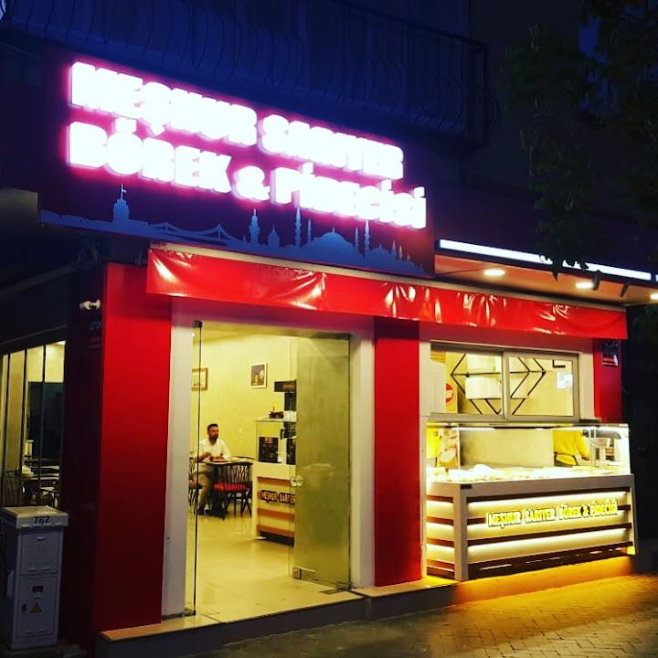 Meşhur Sariyer Börek Ve Pidecisi