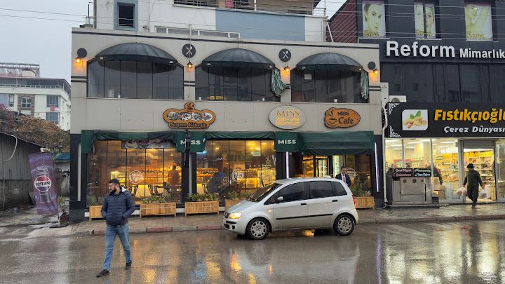 Missfirincafe