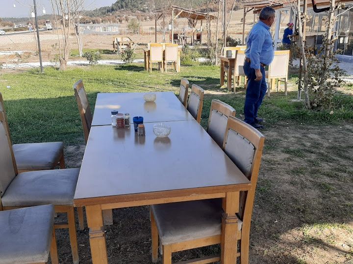 MUHTARIN YERİ RESTORAN (KAVURMA,KÖFTE,IZGARA ÇEŞİTLERİ,KUYU TANDIR,)