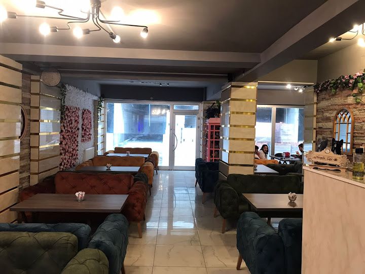 Nargello Cafe