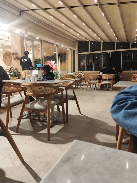 Nesh Waffle Burger Coffee Kırşehir