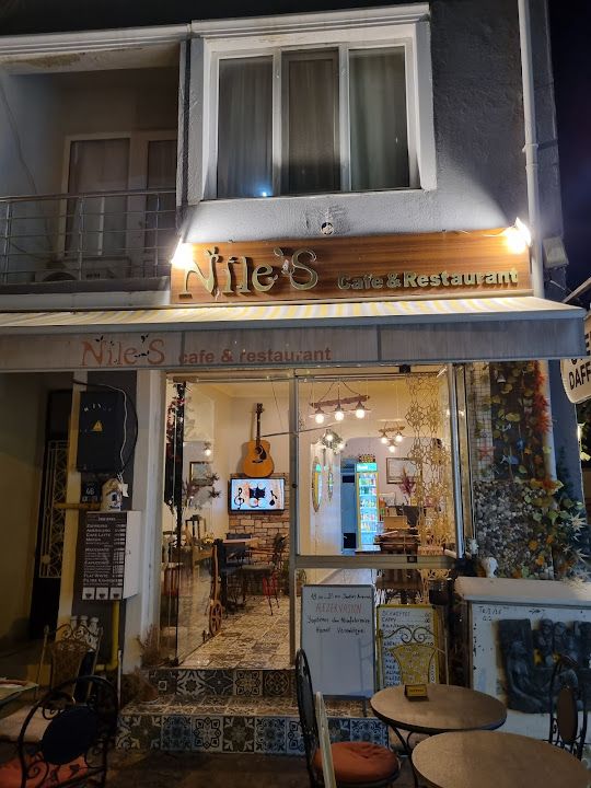 Nile's Sushi Cafe