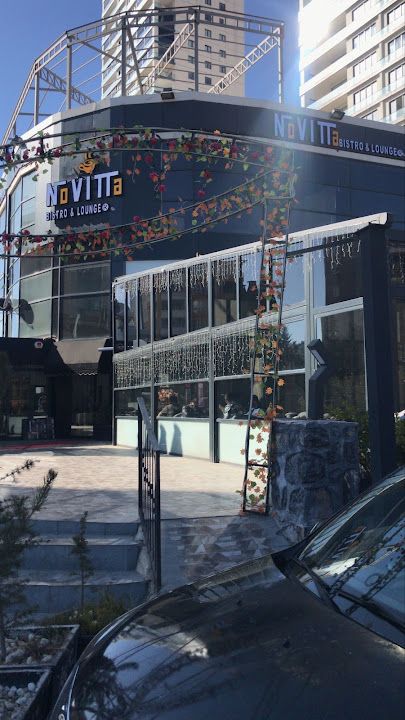 Novitta Bistro Lounge