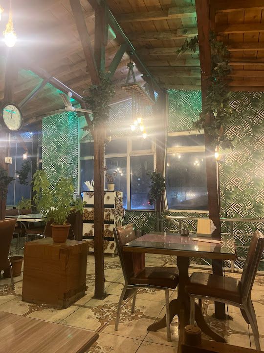 Ofis Ocakbaşı Ve Çiğ Köfte Salonu