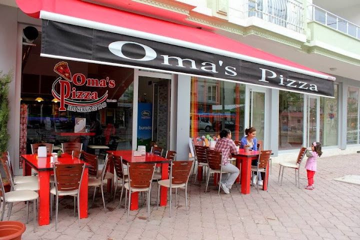 Oma's Pizza