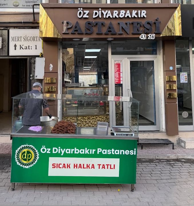 Öz Diyarbakır Pastanesi