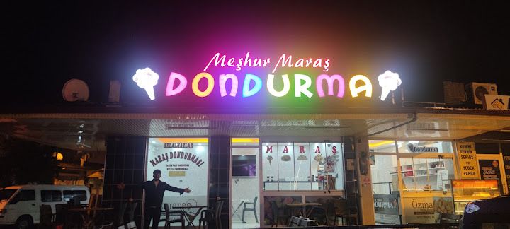 Özmaras Maraş Dondurma Salonu