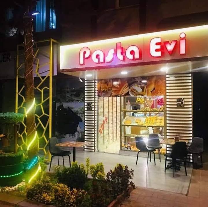 Pasta Evi