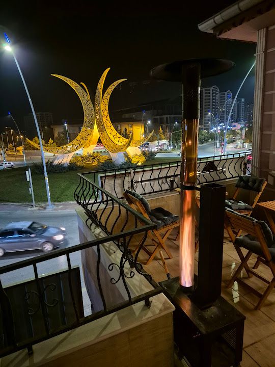 Patiska Kitap & Cafe