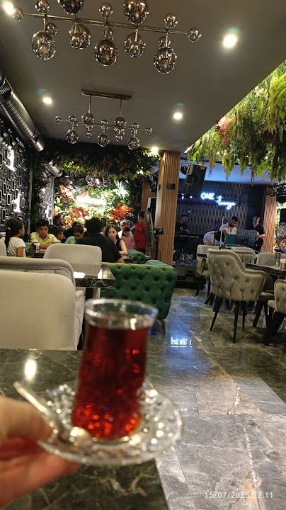 Peak One Lounge