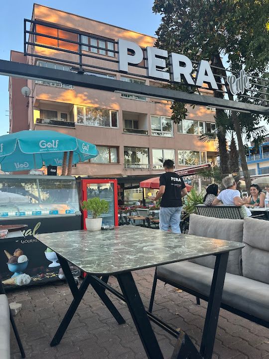 Pera Çikolata & Kahve