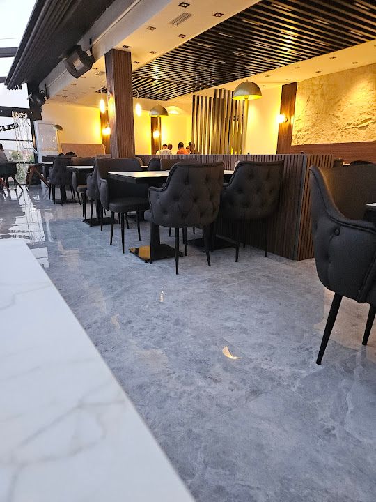 Perla Lounge