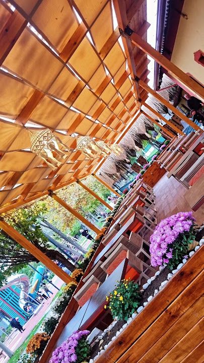 Peron Kafe Restoran