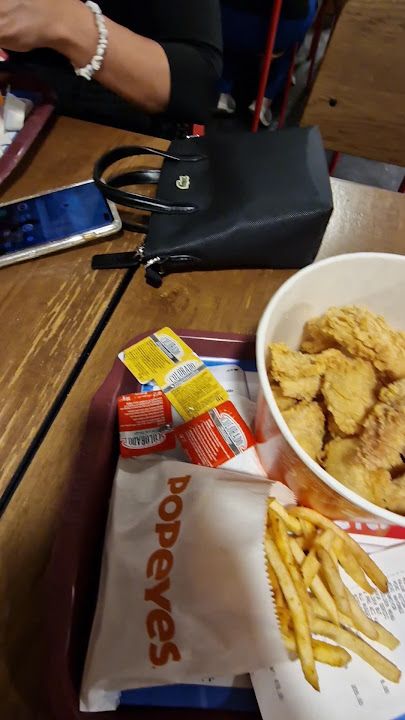 Popeyes - Gazi Caddesi