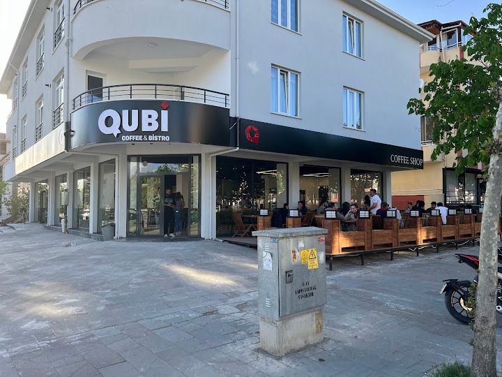 Qubi Coffee Bistro