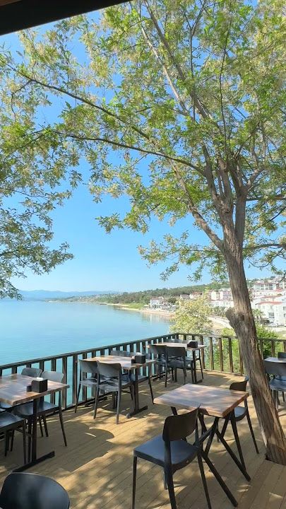 Rıhtım Cafe & Bistro