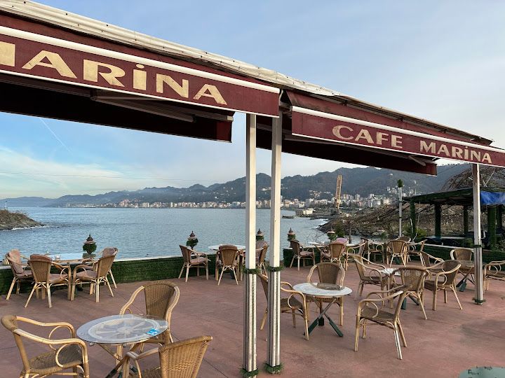 Rize Sahil Park Marina Cafe