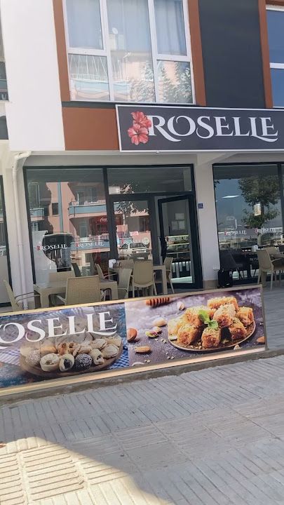 Roselle Pide & Lahmacun